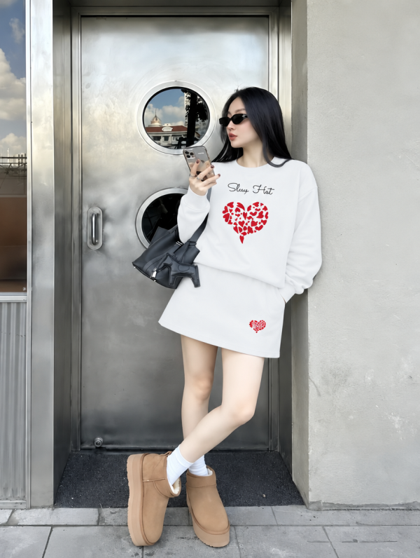 Bộ Nỉ Áo+Chân Váy | Trái Tim 01